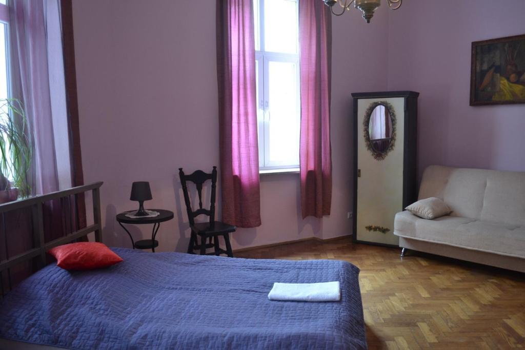Apartment Mariacki Tower Krakow Exterior photo