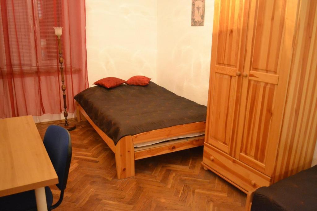Apartment Mariacki Tower Krakow Exterior photo